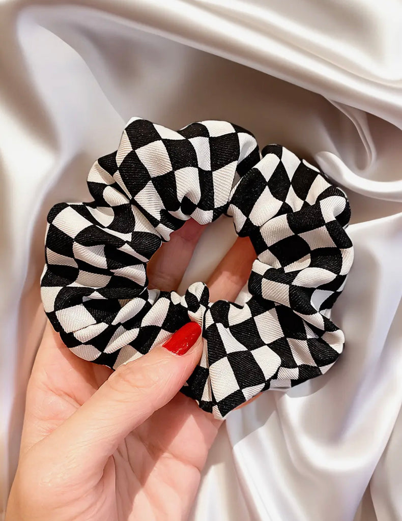 Checkered Scrunchies
